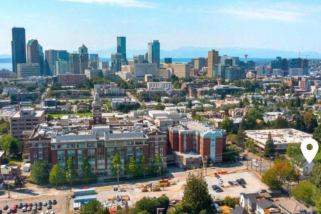 Dave'S Sweet Suite - 84 Walkscore Seattle Exteriör bild